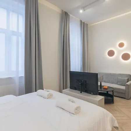 A27- Boutique Apartments, Location By Bqa Apartment Budapest