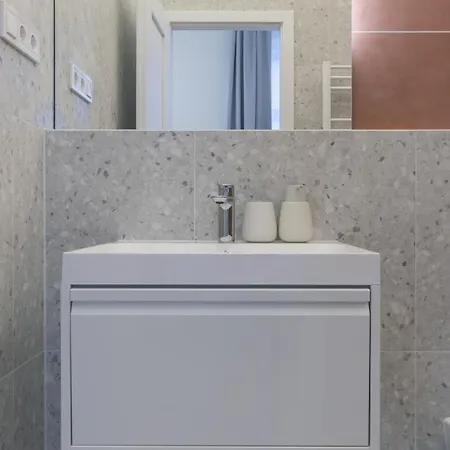A27- Boutique Apartments, Location By Bqa