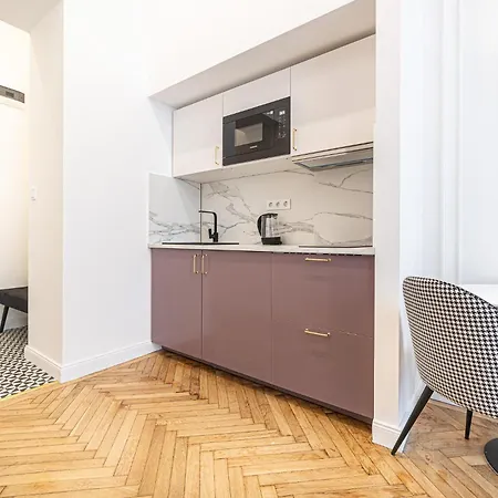 A27- Boutique Apartments, Location By Bqa