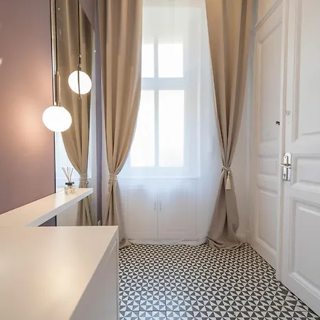 Apartament A27- Boutique Apartments, Location By Bqa