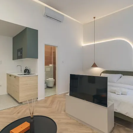 A27- Boutique Apartments, Location By Bqa Daire