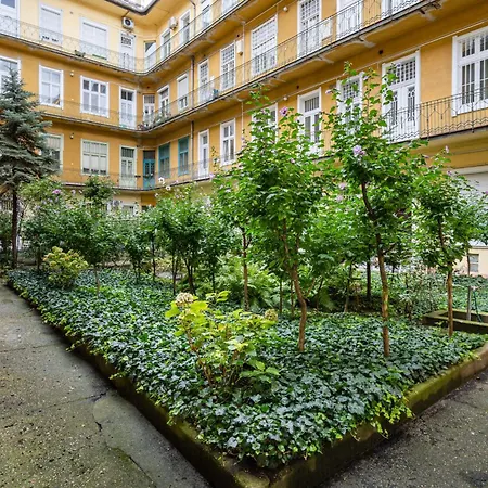 A27- Boutique Apartments, Location By Bqa Βουδαπέστη
